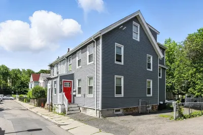 7 Granada Park #1