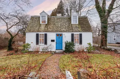 38 Mount Pleasant St 1