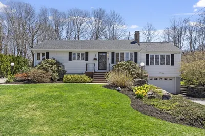 9 Brookfield Rd 1