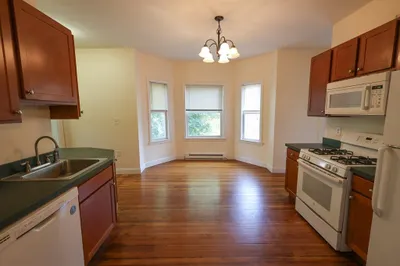 72 Grampian Way #2