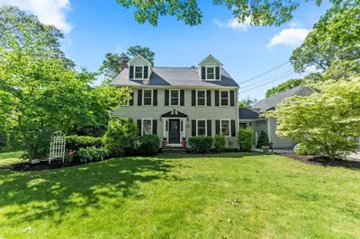 12 Bartlett Ave 1