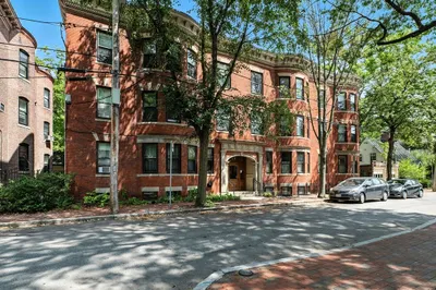 26 Hurlbut Street #3