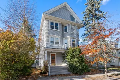 675 Hammond Street #3
