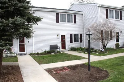 168 Hart St #70 1