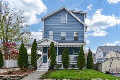 6 Nelly St #2 1