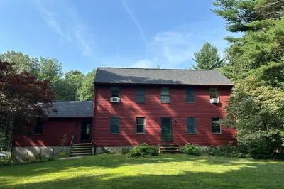 107 Yew St 1