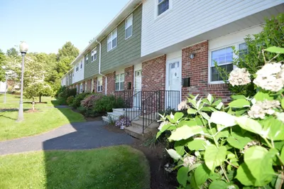 17 Bayberry Circle #17 1