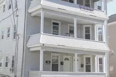 158 Irving St #3