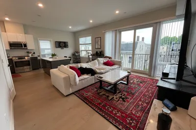 33 Ward St #10 1