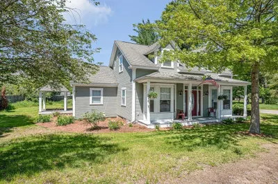 26 Tucker St #- 1