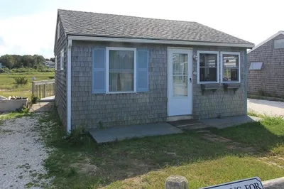 168 N Shore Blvd #7 1