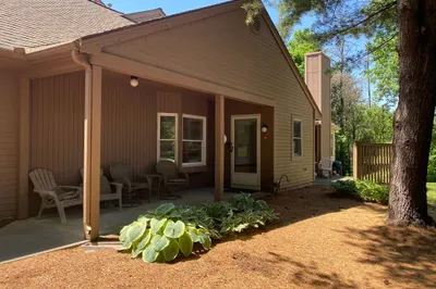 206 Ridgefield Cir #C 1