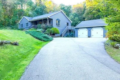 120 Tucker Rd 1