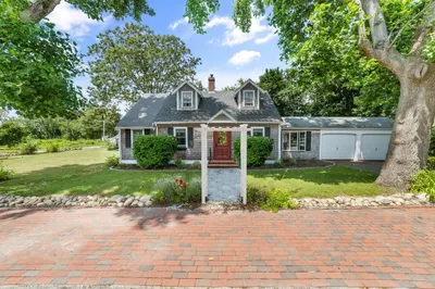 224 Webster Ave