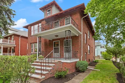 27 Alewife Brook Pkwy 1