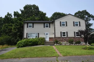 38 Christopher Rd #38