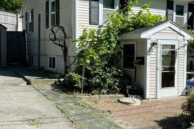 5 Elm Ave #B