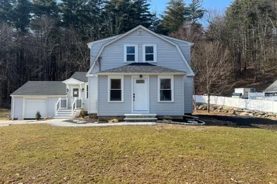 136 Old Bolton Rd 1