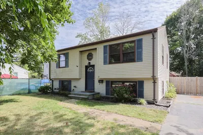 28 Harvard St 1