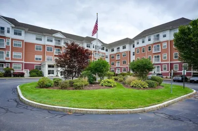 250 Main St #304 1