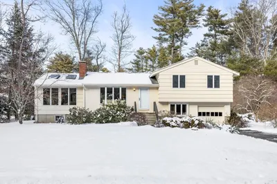 20 Bent Brook Road