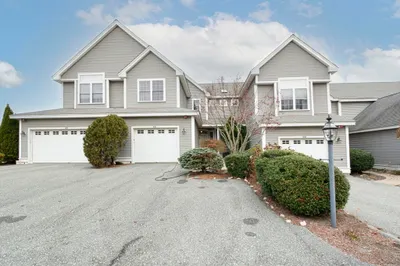 806 Ledgewood Way #806 1