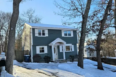 1 Kenwood St 1
