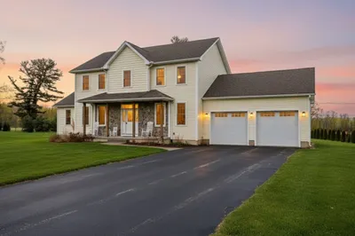 5-a Sawgrass Ln