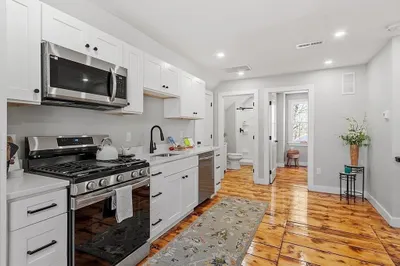 80 South St #9 1