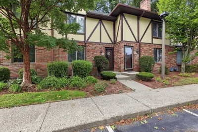 18 Mansion Woods Dr #C 1