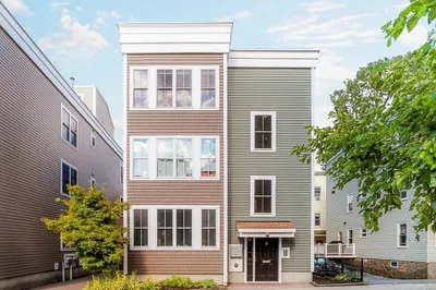 28 Forbes St #1 1