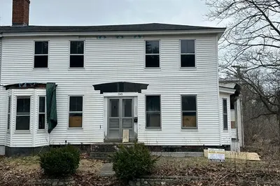 1545 Main St 1