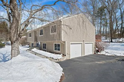 50 Badger Rd