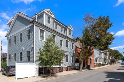482 E Fourth Street #4 1