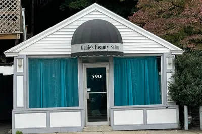 590 Franklin St 1