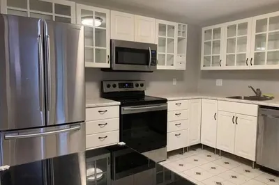 22 9th Street #606