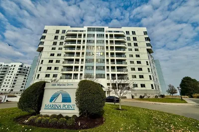 1001 Marina Dr #807
