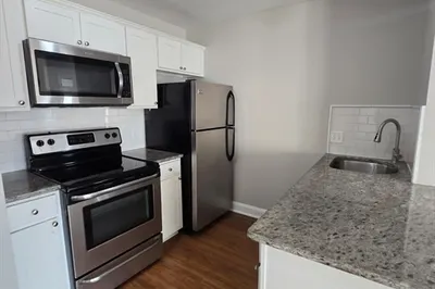 9 Needhams Landing Road #404 1