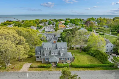 35 Grayton Ave 1