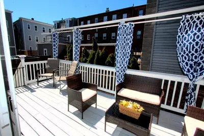189 W Sixth Street #-
