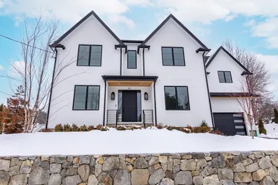 87 Clifton Road 1