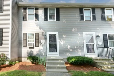 58 Olde Colonial Dr #3