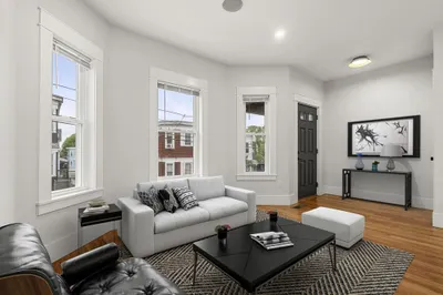 50 Cottage St #1 1