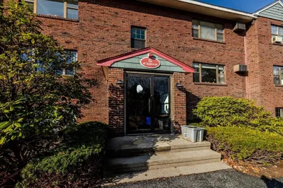 41 Spencer Rd #26G 1