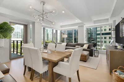 133 Seaport Blvd #708