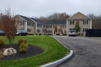 53 GAtsby Drive #A 1