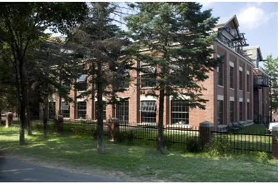 60 Howard St. #3 1