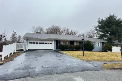 5 Elizabeth Ct