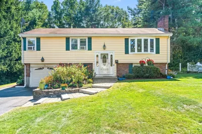 35 Longmeadow Avenue 1