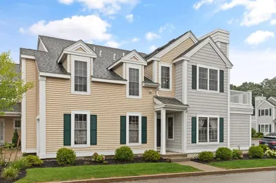 34 Village Dr #34 1
